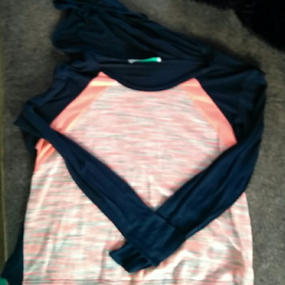 Lightweight hoodie